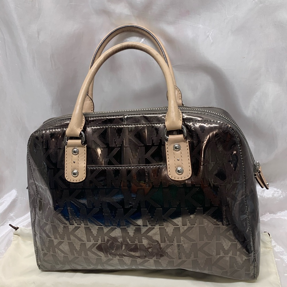 Michael Kors Handbag - Picture 6 of 10